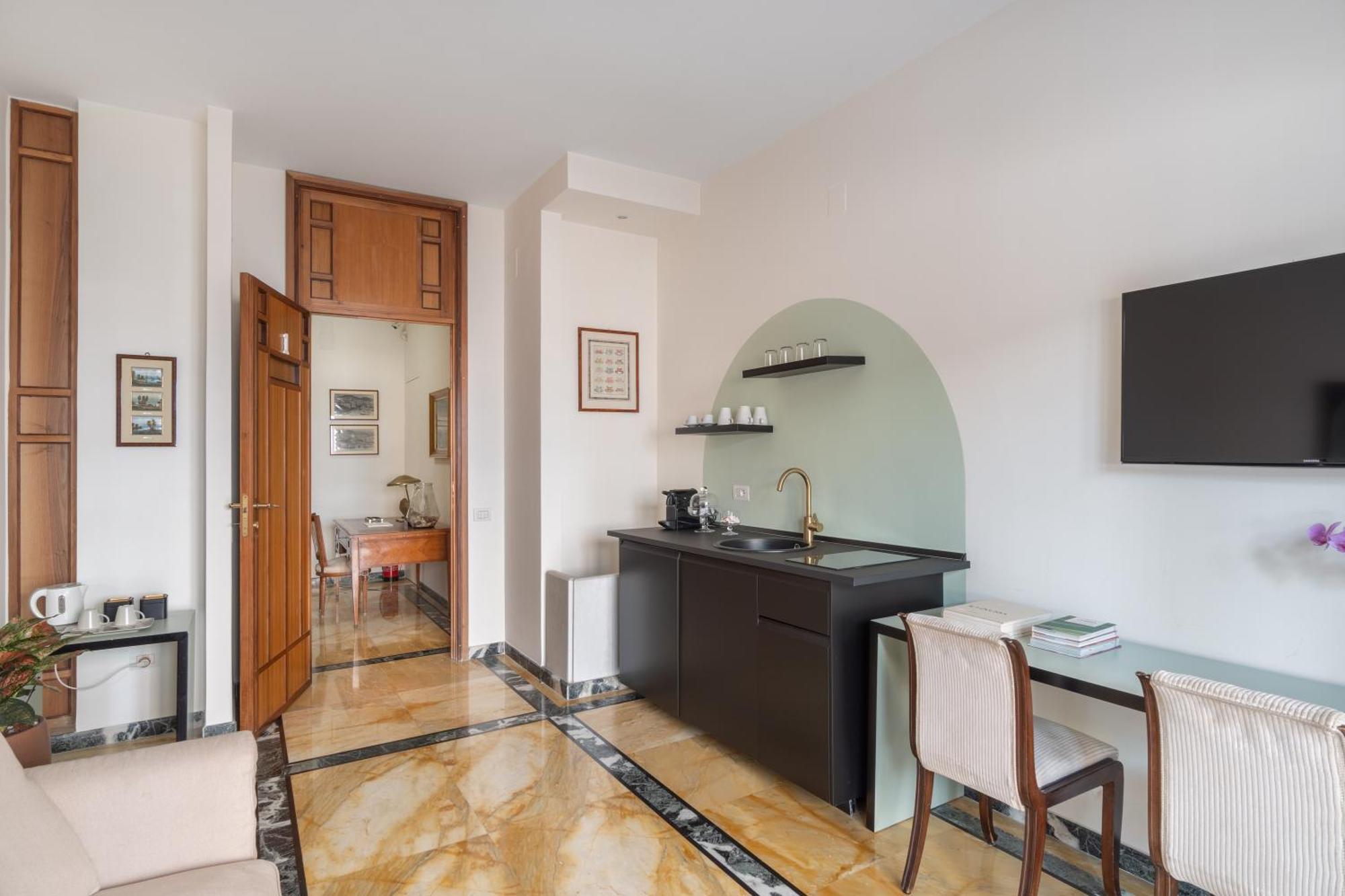 Starhost - Golden Suite Salerno Luaran gambar