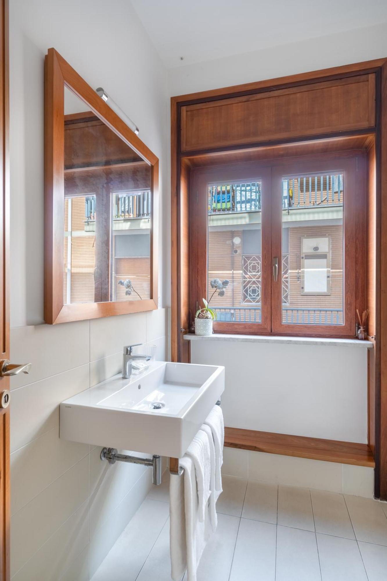 Starhost - Golden Suite Salerno Luaran gambar